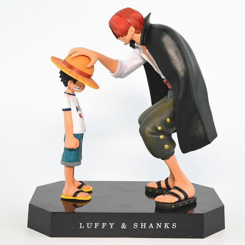 One Piece Luffy Shunks PVC  180mm - Outlet De Todos