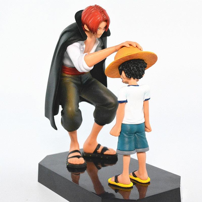 One Piece Luffy Shunks PVC  180mm - Outlet De Todos